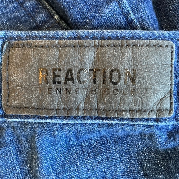 Kenneth Cole Reaction straight-leg Jeans. Size 32/30 - Picture 7 of 10